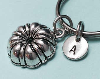 Nyckelring med kakform, kakformsberlock, baknyckelring, personlig nyckelring, initialnyckelring, anpassad nyckelring, monogram