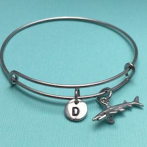 Shark charm bangle bracelet, shark charm bracelet, ocean bracelet, sea animal bracelet, personalized bracelet, initial bracelet
