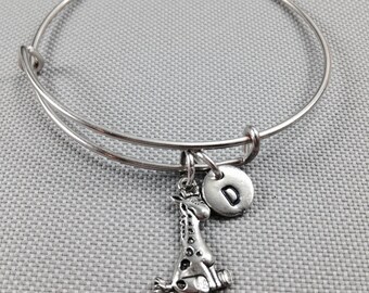 Giraffe bangle bracelet, giraffe charm bracelet, animal bracelet, animal bangle, personalized bracelet, initial bracelet