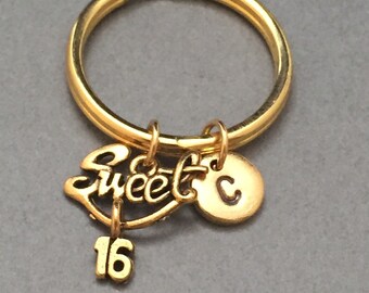 Chaveiro doce dezesseis, pingente doce dezesseis, chaveiro de aniversário, chaveiro personalizado, chaveiro inicial, pingente inicial, chaveiro personalizado