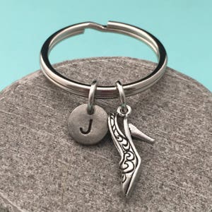 High heel keychain, high heel charm, shoe keychain, personalized keychain, initial keychain, initial charm, customized, monogram