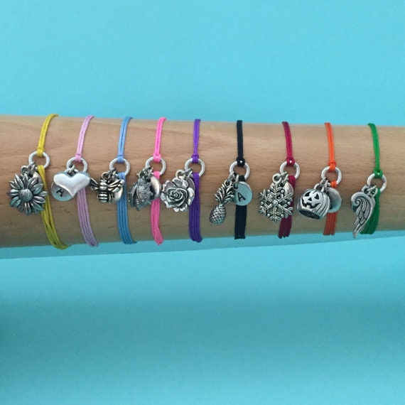 Personalized store adjustable bracelets