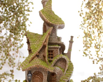 Fairy Garden Whimsical Fairy House - Solar Powered Lights