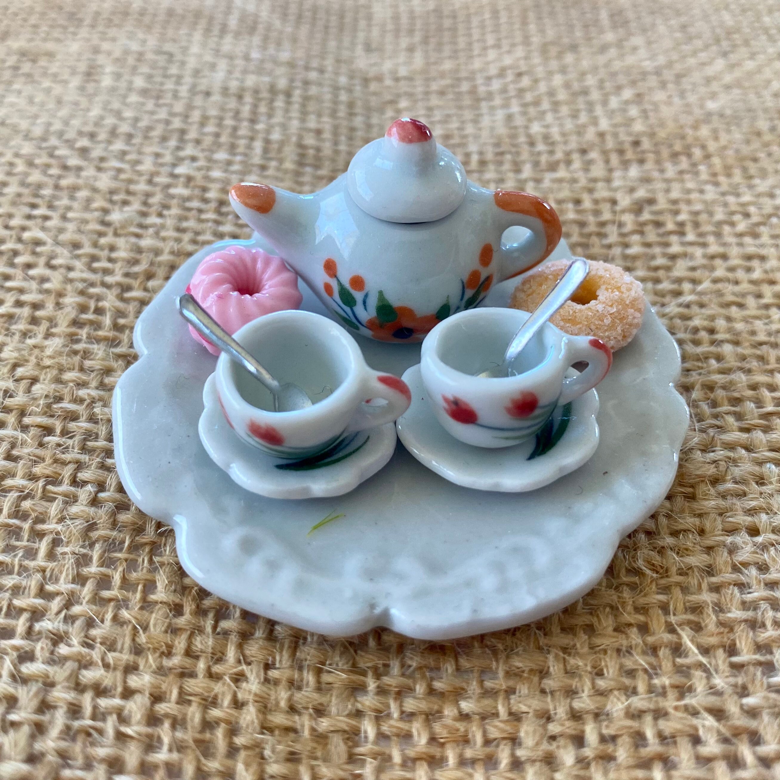 Miniature Tea Pot and 2Tea Cup Sets,Miniature Ceramic Tea Cup with saucers,  Miniature Tea,Dollhouse Sweet,Miniature Tea Pot