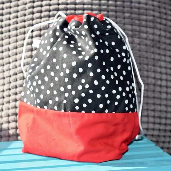 Sac à pois Polka, sac à cordes de tirage, sac à main en tissu, sac à main, sac réversible, sac cosmétique, sachet de cordon, sac à cinch, sac tout, sac derby