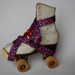 Skate Leash, Pink Cheetah, skate strap, skate noose, yoga strap, skateboard strap, roller skating, stretch strap