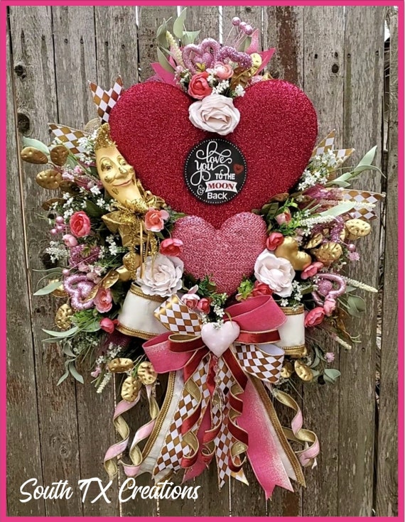 Valentine Wreath, Love Wreath, Love Decor, Valentine Decor, Heart Wreath, Love Front Door Wreath, Holiday Wreath, Valentine Glam Wreath