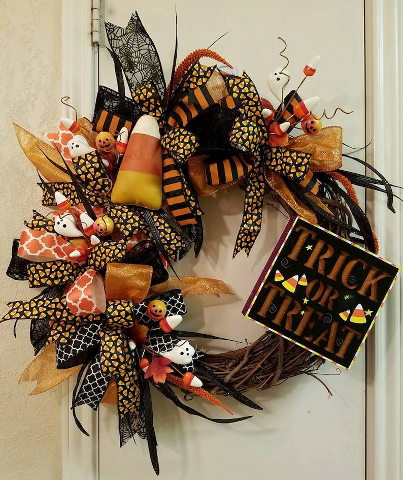 Halloween Wreath Trick or Treat Wreath Fall Wreath Etsy