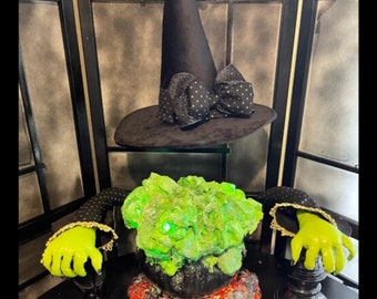 Witch Cauldron, Witch Hat, Halloween, light up battery lights, Wreath Attachments, Witch, Witch Attachment