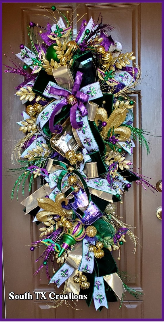 Mardi Gras Swag, Carnival Wreath, Deluxe Mardi Gras Wreath, Jewel Wreath, Fat Tuesday Wreath, Mardi Gras Decor