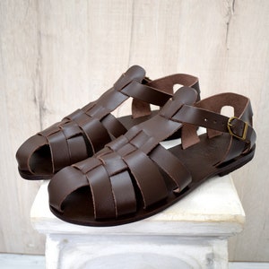 Closed toe Men Fisherman sandals Handmade greek leather sandals. Spartasandals. Poseidon.