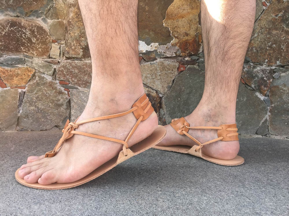 Scarpe Calzature uomo Sandali Sandali sportivi Sandalo da uomo a piedi nudi 100% naturale vera e propria tutta la pelle fatta a mano a piedi nudi huarache sandali Spedizione gratuita! 