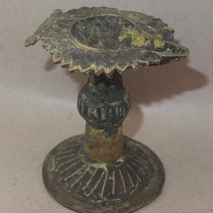 Antique Ritual Hindu Brass Oillamp with Geometric Motifs from Nepal, Hinduist Offering Ceremony Temple Lamp Statue, FREE SHIPPING