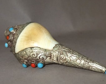 Tibetan Shell Dun Ritual Trumpet with Metal Covering, Lama Instrument, Ceremonial Folk Buddhist Art Tibet, FREE SHIPPING