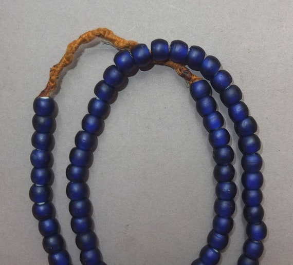 Necklace Strand with Old Round Blue with Inside W… - image 3