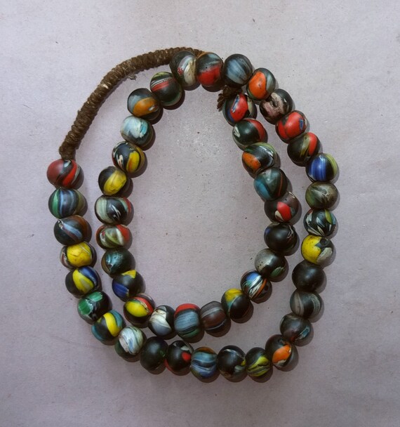 Necklace Strand with Old Used Round Varicolored M… - image 2
