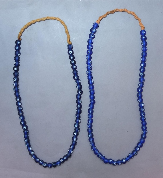 フランスDora Zeeクロスネックレス ブルーガラスビーズ 十字架ハンドメイド ガラスビーズ 青いガラス ネックレス フランスDora Zeeクロス