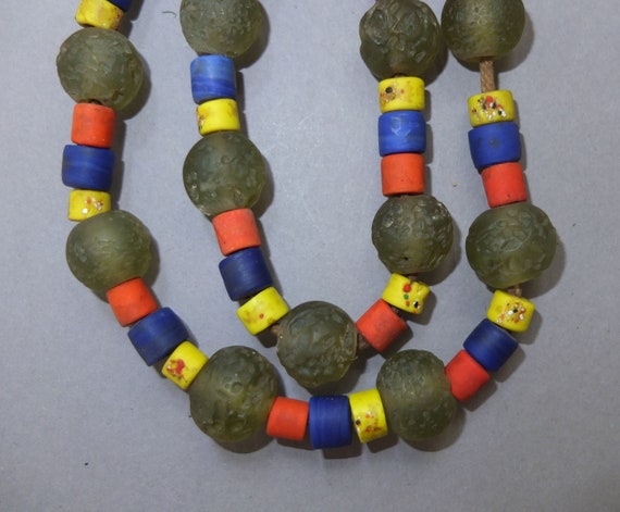 Necklace Strand with Yellow Red Blue and Transpar… - image 4