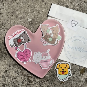 Pack d'autocollants EverEmblem pour les amoureux des animaux | Mélange de cinq autocollants, vinyle, couture, autocollants, jeu d'autocollants à coudre, jeu d'autocollants à tricoter - P03