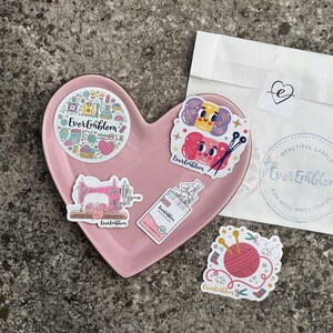 EverEmblem Sticker Pack stricken und nähen | 5er Set Aufkleber, Vinyl, Nähen, Sticker, Nähen Sticker Set, Stricken Sticker Set - P02