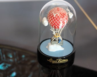 Louis Vuitton-luchtballonkoepel, VIP-kersteditie