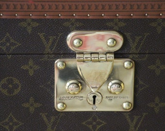 Vintage Louis Vuitton beautycase 'boite pharmacie' - Pinth Vintage Luggage