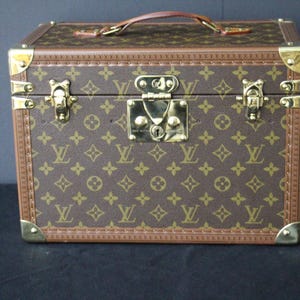 Louis Vuitton Train Case, Louis Vuitton Boite Pharmacie, Louis Vuitton Case