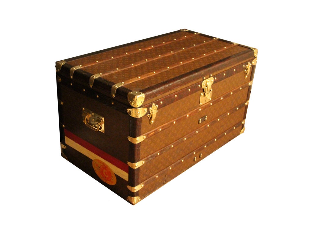 1920s Louis Vuitton Trunk in Monogram 100 Cm Louis Vuitton 