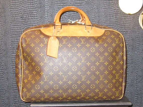large louis vuitton travel bag