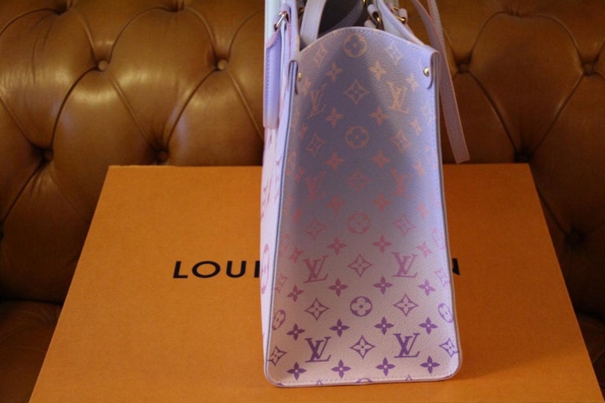 Louis Vuitton Sunrise Pastel Onthego GM Bag 