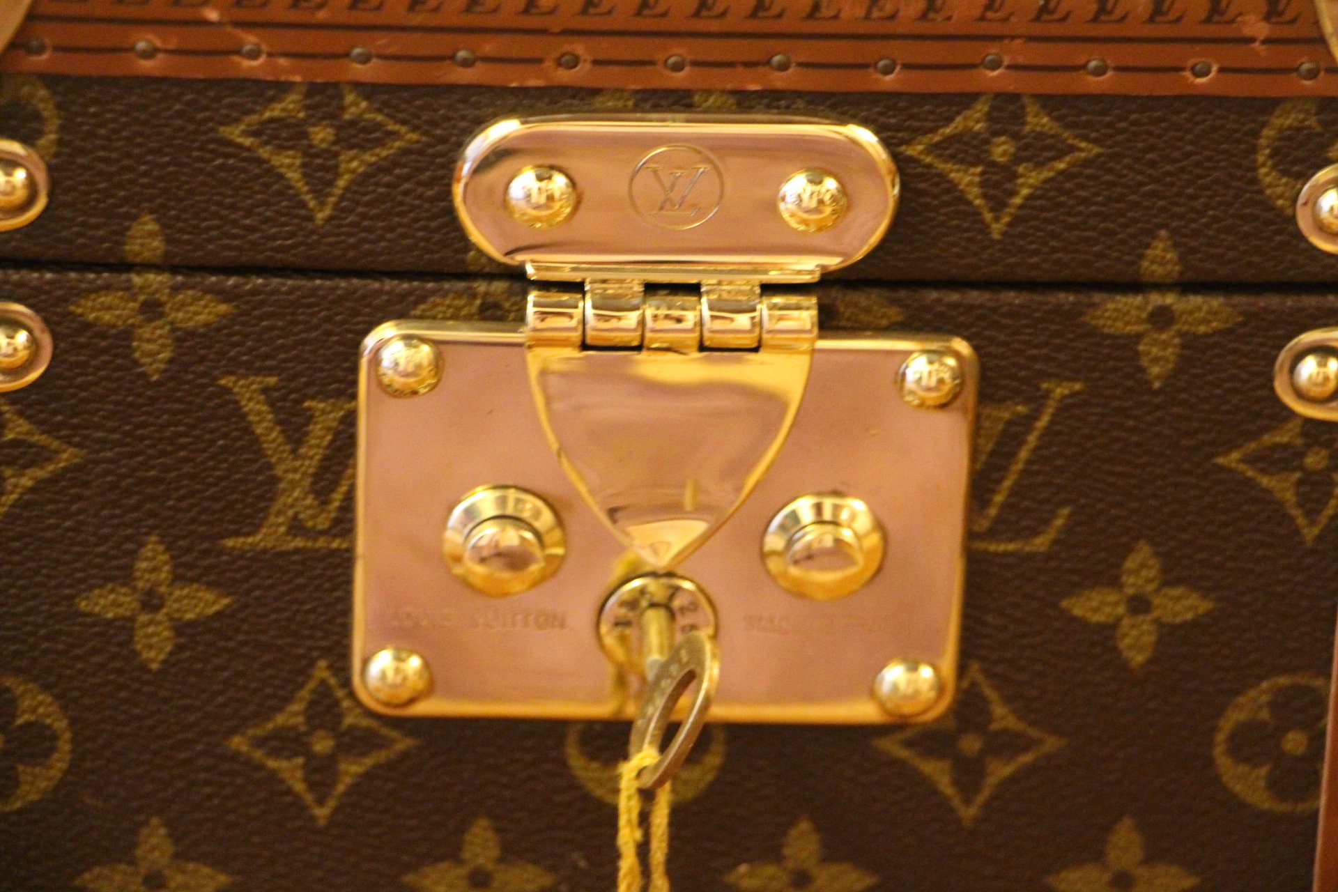 Louis Vuitton Train Case Louis Vuitton Beauty Caselouis -  Israel