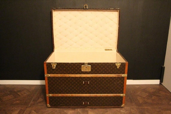 Vintage Steamer Trunk by Louis Vuitton, 1920s for sale at Pamono