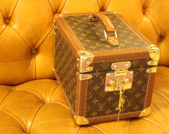 Rare Louis Vuitton Damier Azur Luggage,Train Hat, Beauty Trunk Case Set