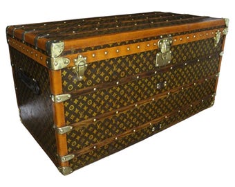 1920's Louis Vuitton Trunk in Monogram, Louis Vuitton Steamer Trunk 110 cm