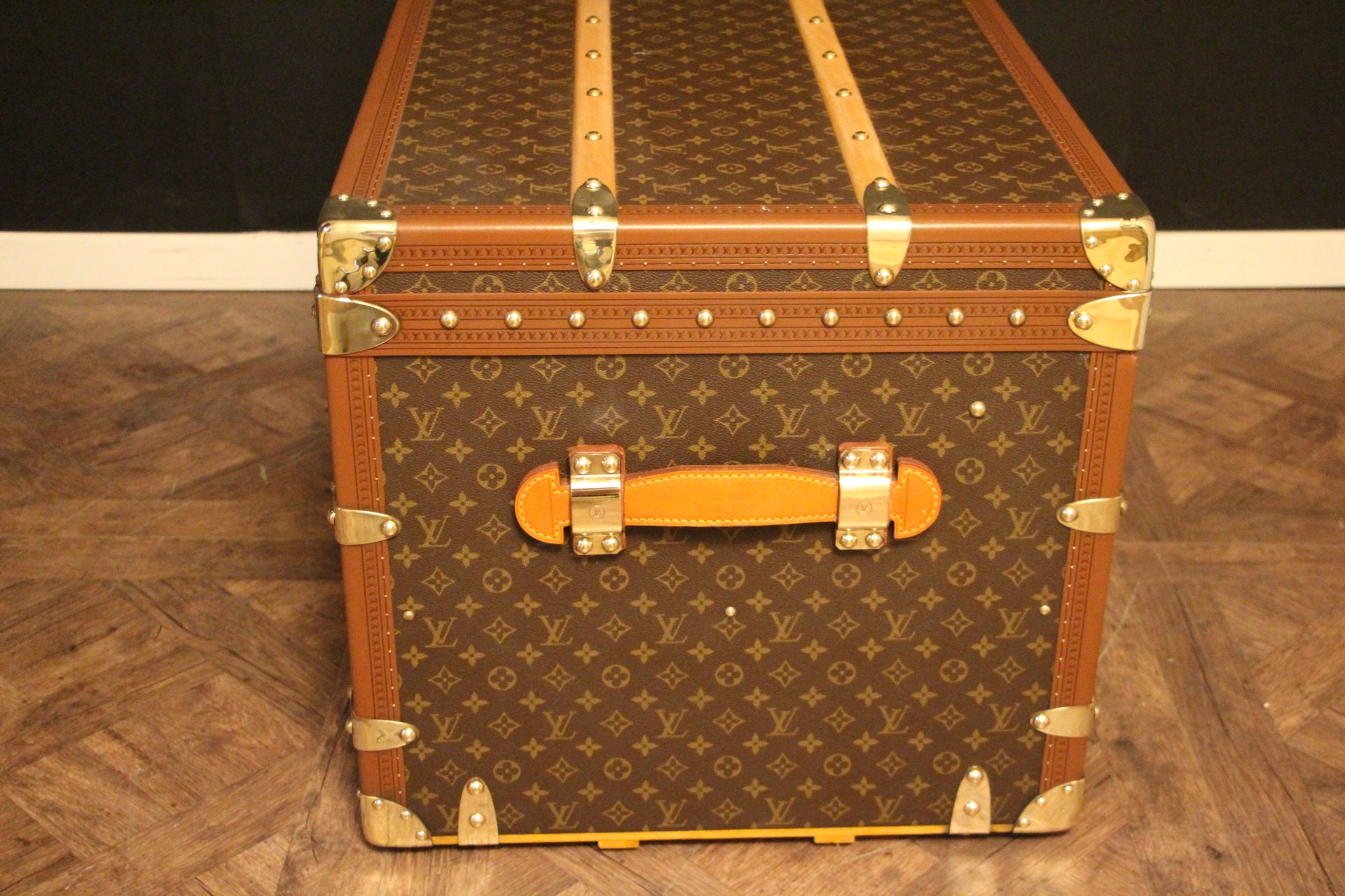 Travel Trunk, Louis Vuitton, Si - Canvas Wall Art