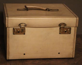 1920's Small Beige Vellum Steamer Trunk