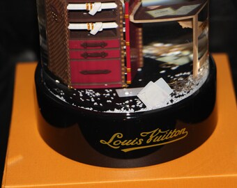 LOUIS VUITTON Glass Luggage and Stokowski Desk Snow Globe at