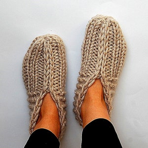KNITTING PATTERN Slipper Socks Booties Super Easy Adult Sizes Unisex