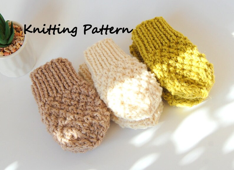 KNITTING PATTERN Easy Thumbless Baby Mittens for Baby Boy / Baby Girl Pattern, Newborn image 5