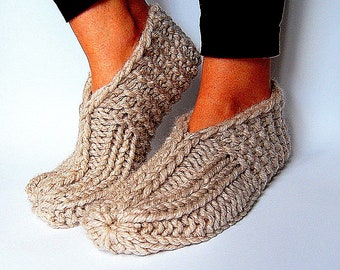 KNITTING PATTERN Slipper Socks Booties Super Easy Adult Sizes Unisex ENGLISH