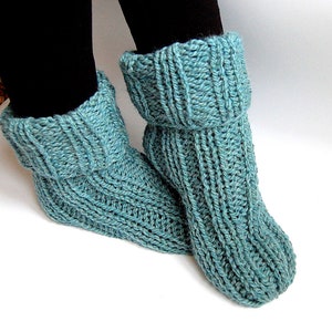 KNITTING PATTERN Slipper Socks Super Easy  Tube Socks Without a Heel ENGLISH