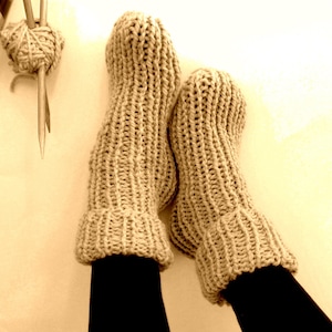 KNITTING PATTERN Slipper Socks Tube Socks, Without a Heel  Super Easy