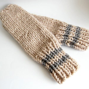 KNITTING PATTERN Easy Tube Slipper Socks  Without a Heel Unisex  Beginner (2022-5)