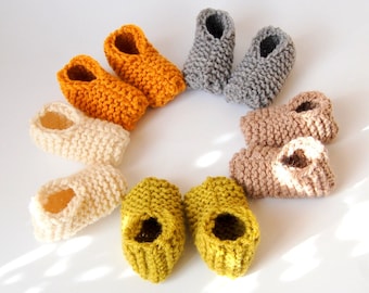 KNITTING PATTERN  Easy Baby Booties  for Baby Boy / Baby Girl , Newborn ENGLISH