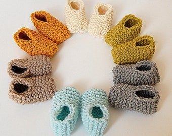 KNITTING PATTERN  Easy Baby Booties   Baby Boy  Baby Girl  Newborn Beginner ENGLISH