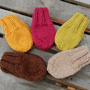 KNITTING PATTERN Easy Mittens Pattern  Thumbless  Newborn Baby Boy Baby Girl Mittens