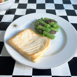 Requisite Fischstück - Gegrillter Schellfisch