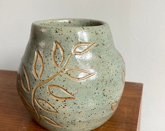 Handmade Ceramic Bud Vase - Green Sgraffito design