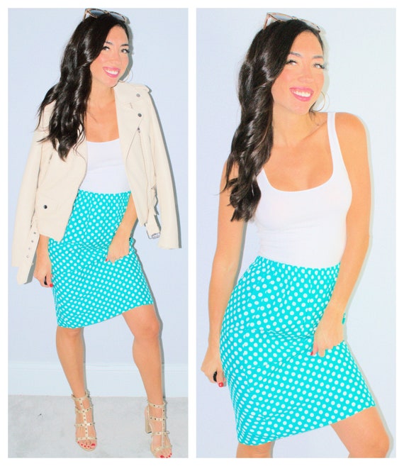 fitted green pencil skirt