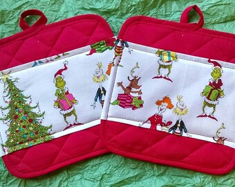 The Grinch Kitchen towel mitts pot holder set Dr Seuss Whoville Christmas 